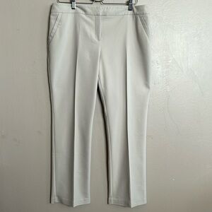 Women’s Chico’s So Slimming Pants. Short Size 12.